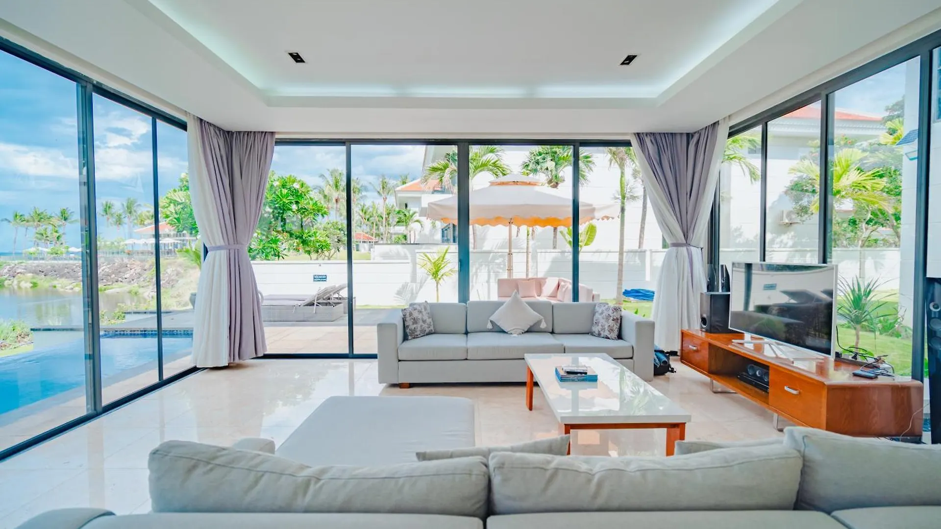 Resort The Ocean Villas Danang