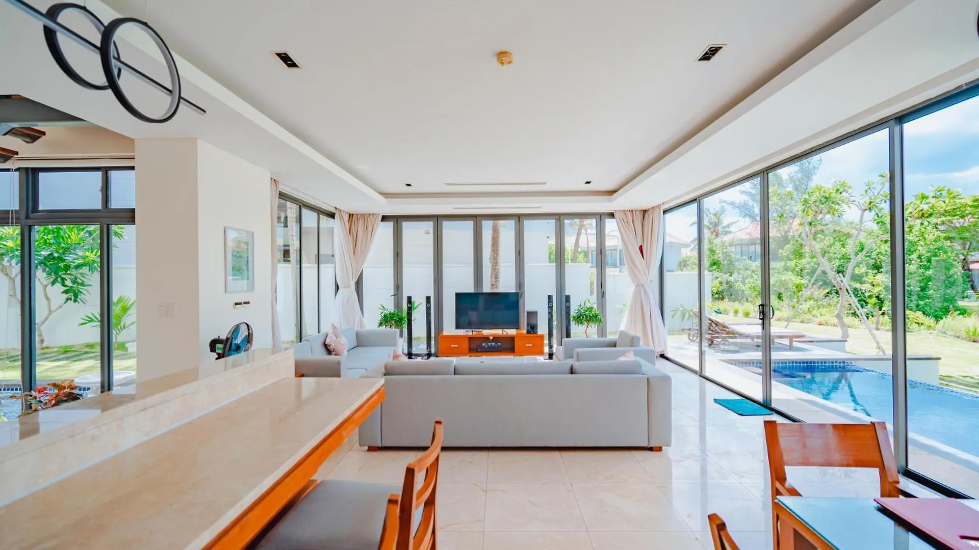 The Ocean Villas Danang Da Nang