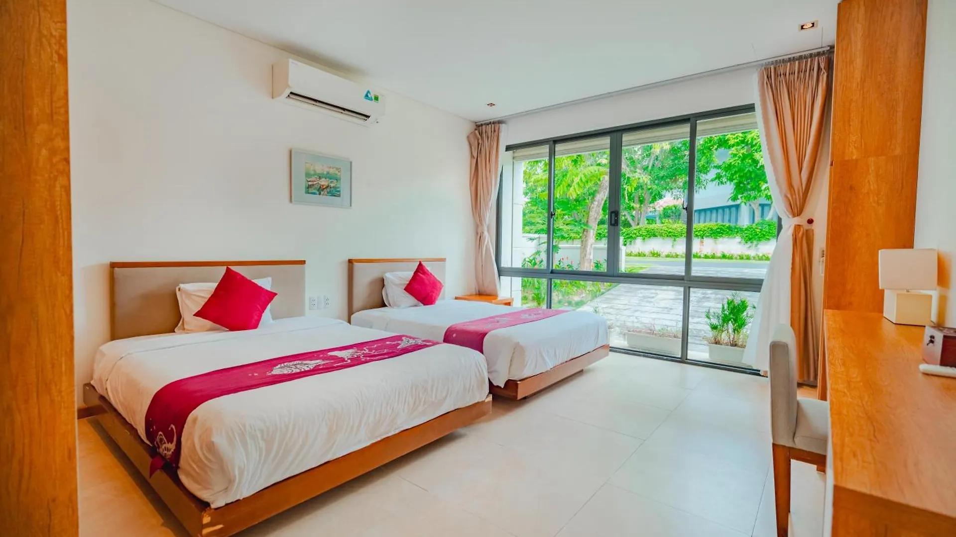 Resort The Ocean Villas Danang