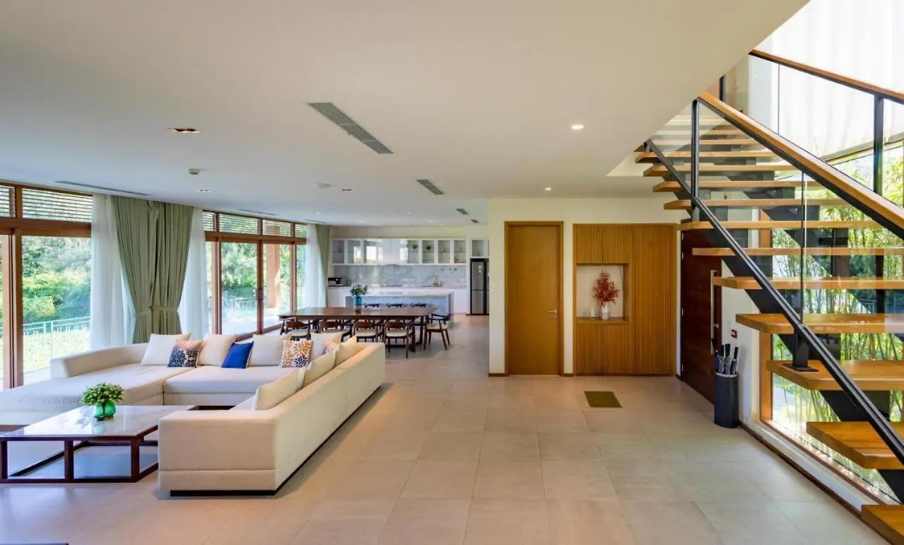 The Ocean Villas Danang 0*, Da Nang