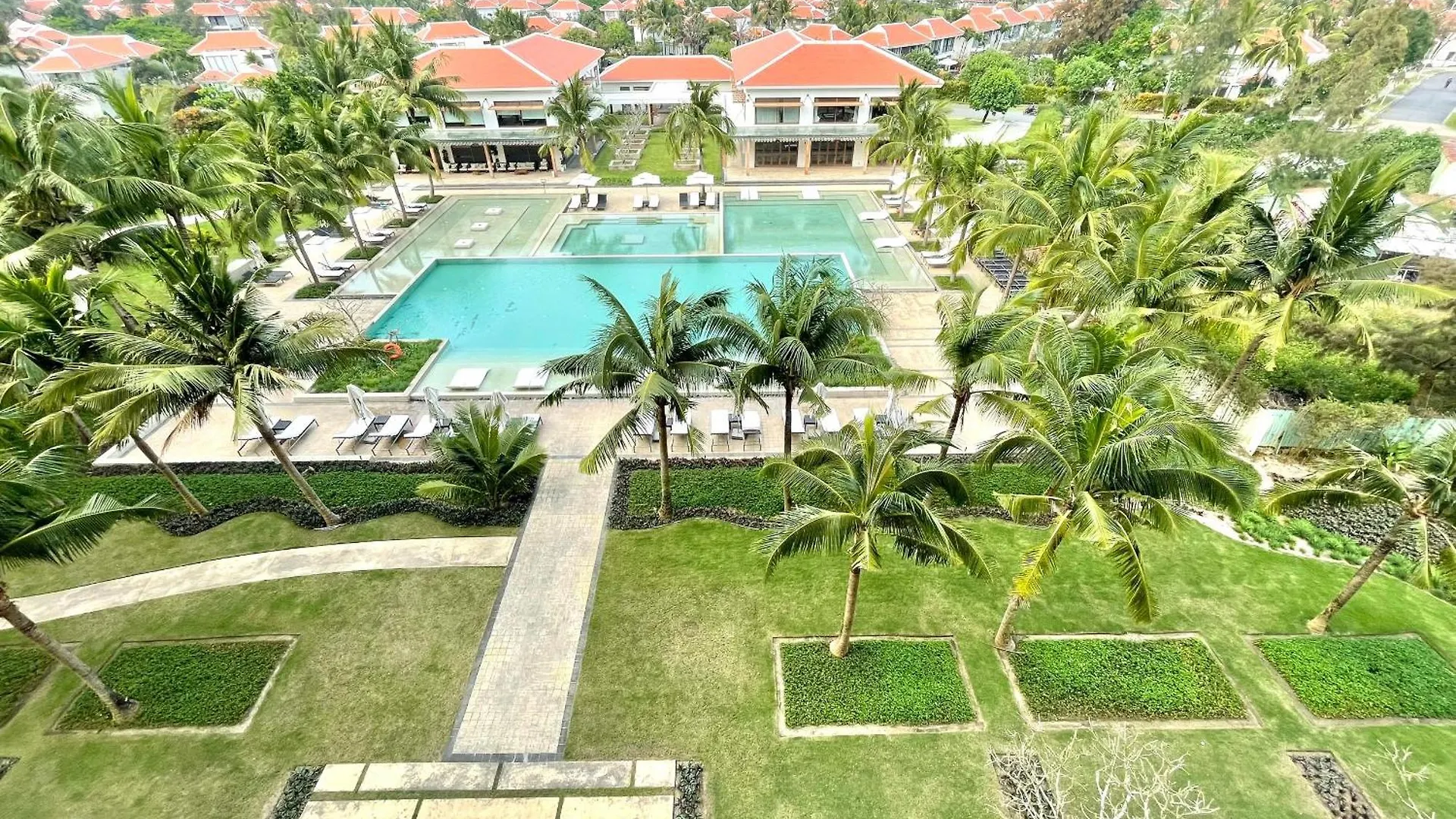 Resort The Ocean Villas Danang