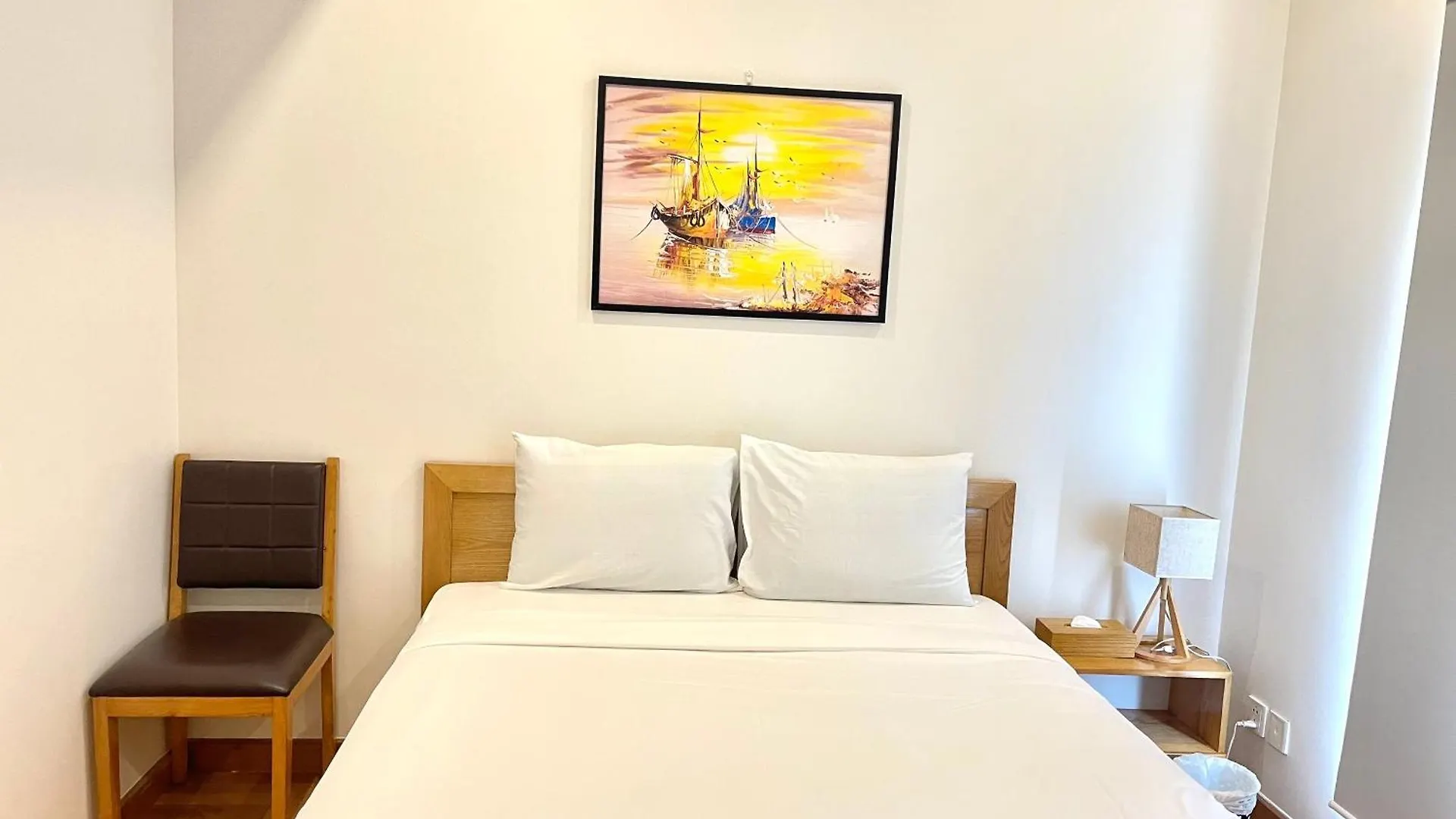 The Ocean Villas Danang 0*, Da Nang
